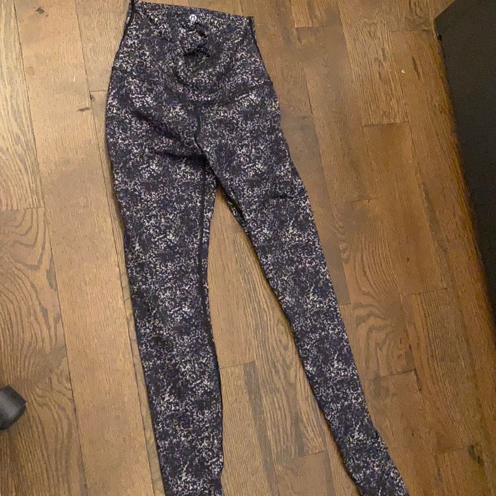 High waisted Lululemon leggings